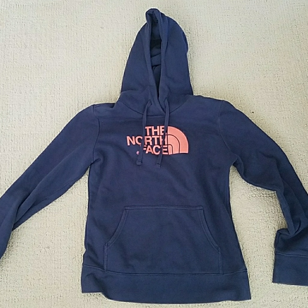 Lightly worn clothes